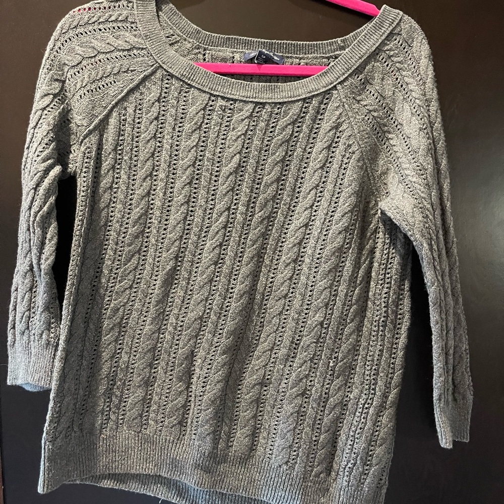 American Eagle Outfitters Gray Cable Knit Crew Neck Sweater